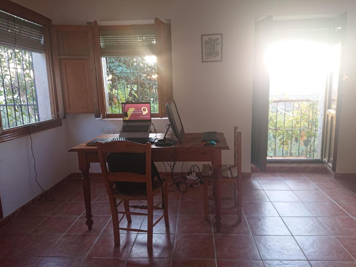 הוילה Lecrin Un Balcon A Sierra Nevada מראה חיצוני תמונה